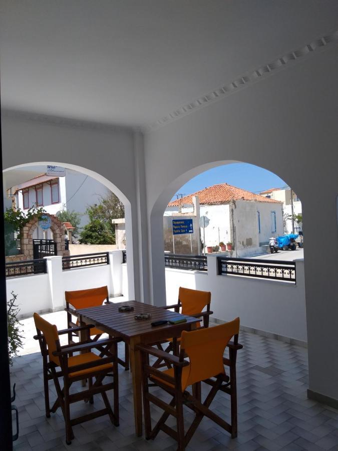 Gialos Rooms Elafonissos Ngoại thất bức ảnh